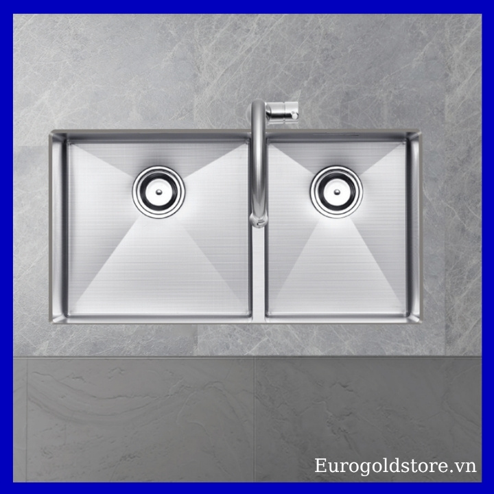 Chậu Rửa Bát 2 Hố Lệch Chống Xước Inox 304 Eurogold EUC28245EB Chậu Rửa Bát 2 Hố Lệch Chống Xước Inox 304 Eurogold EUC28245EB