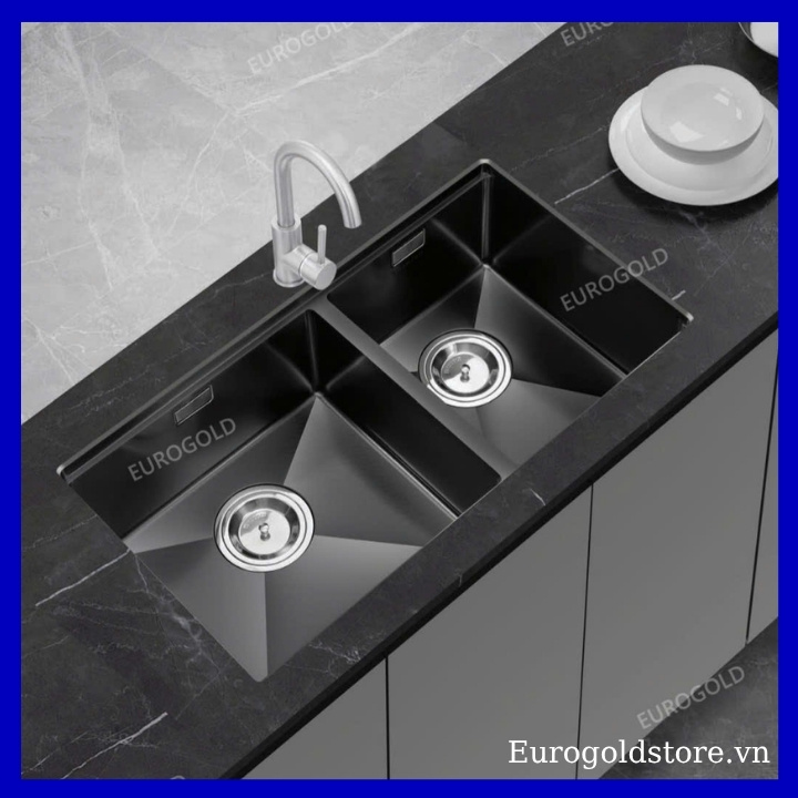 Chậu Rửa Bát 2 Hố Lệch Chống Xước Inox 304 Eurogold EUC28245GD Chậu Rửa Bát 2 Hố Lệch Chống Xước Inox 304 Eurogold EUC28245GD