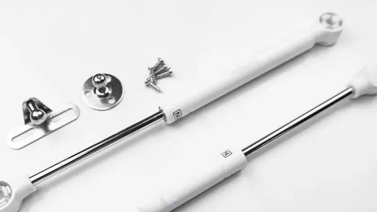 Piston nâng cánh có cơ chế trợ lực thông minh