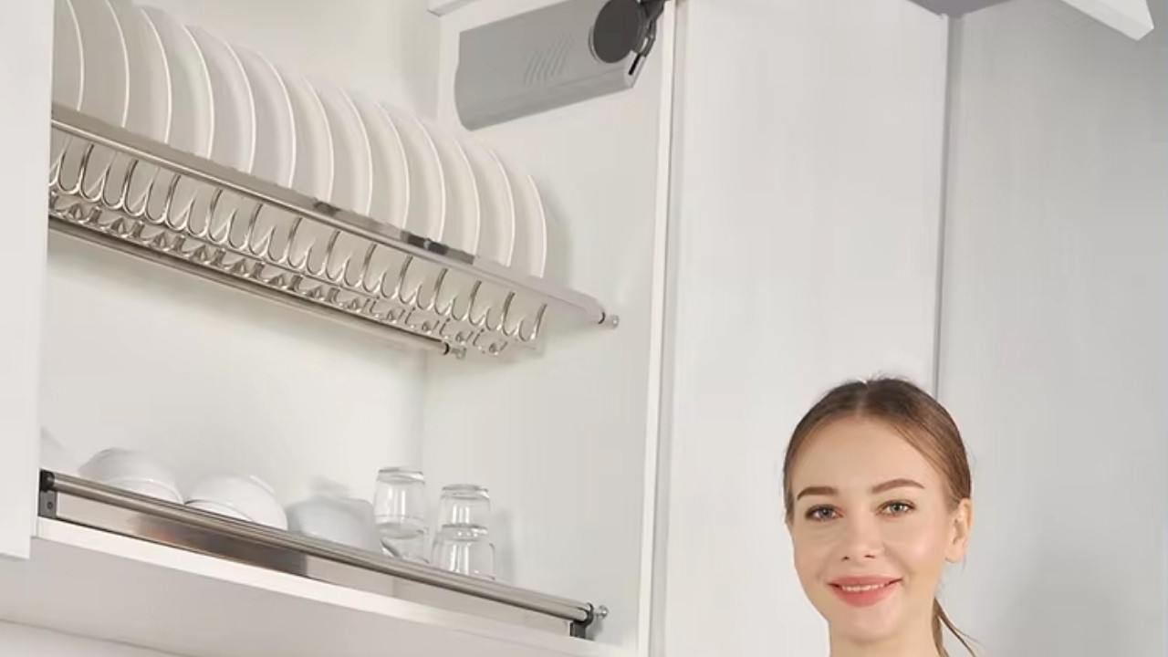 Giá bát cố định Eurogold 700 mm EUV8570